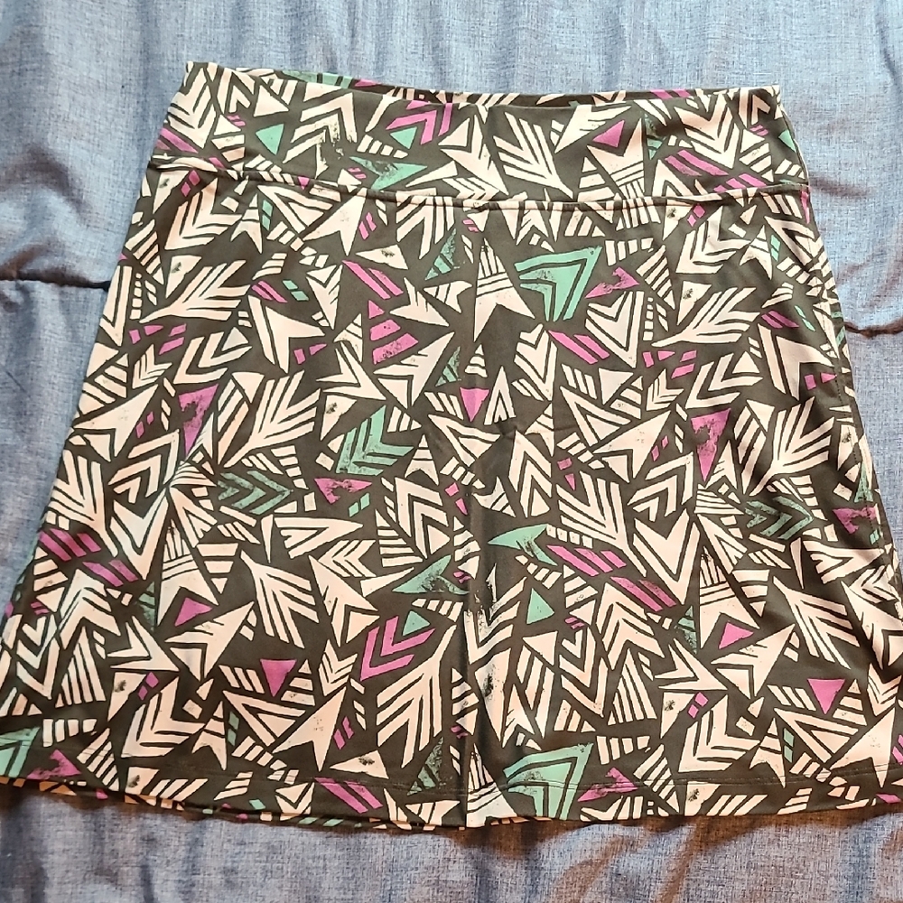 Stylish Geometric Patterned Skirt